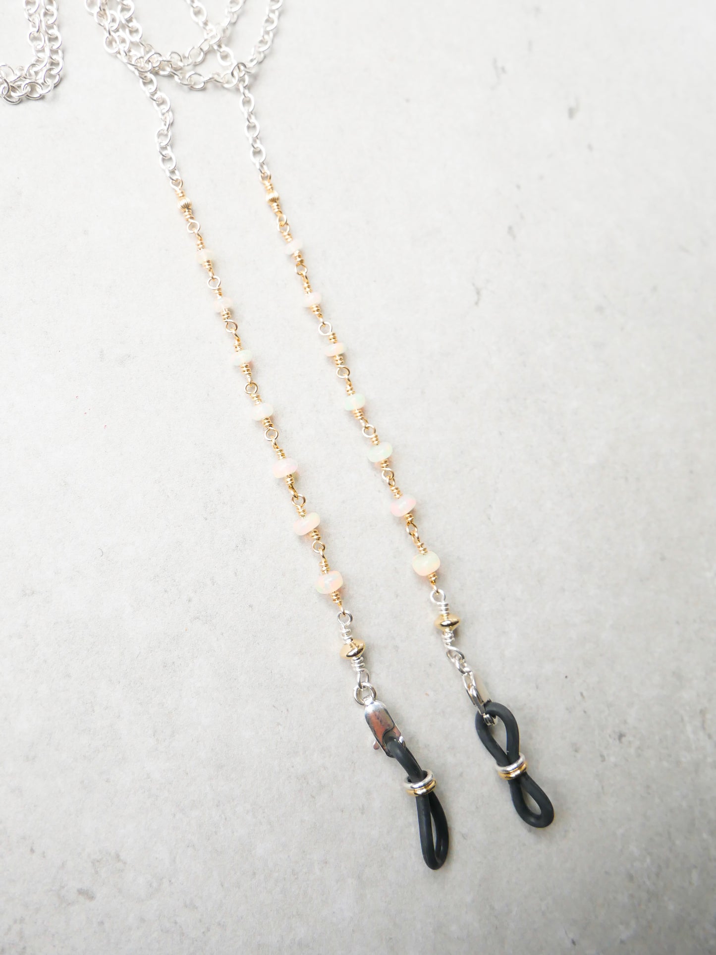 EVERYDAY SOIRÉE glasses chain – opal